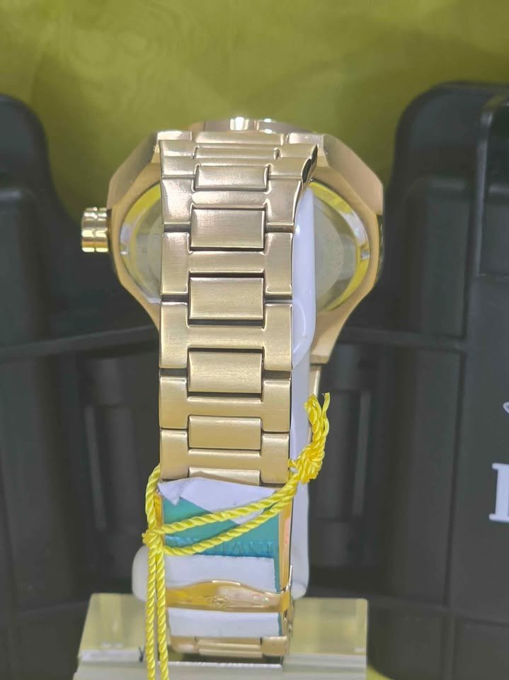 Invicta Bolt Men's Watch - 48mm, Gold - Imagen 4