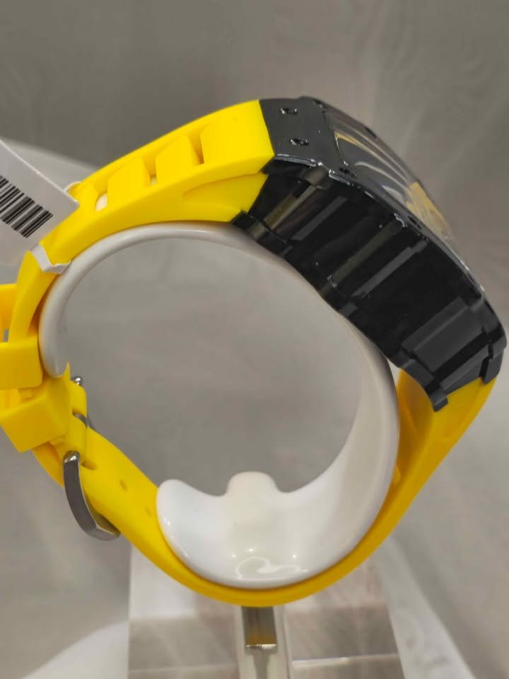 Invicta X Activa Fury Men's Skeleton 44.3mm, Yellow - Imagen 3