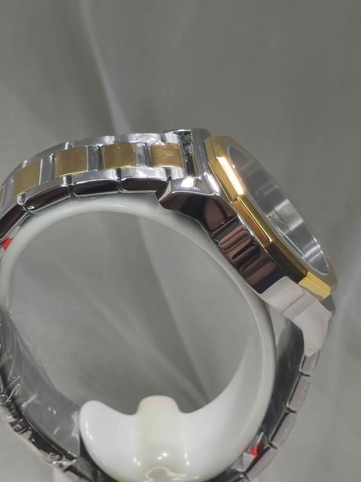 Invicta Speedway Dominus Men's - 42mm, Gold, Steel - Imagen 3